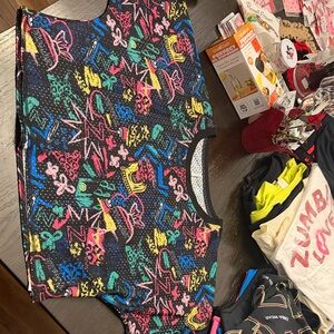 Zumba Colorful Graphic Print Top